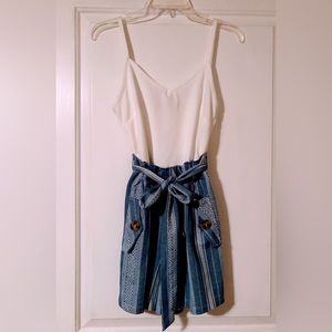 Women’s Almost Famous Spaghetti Strap Romper Size Medium